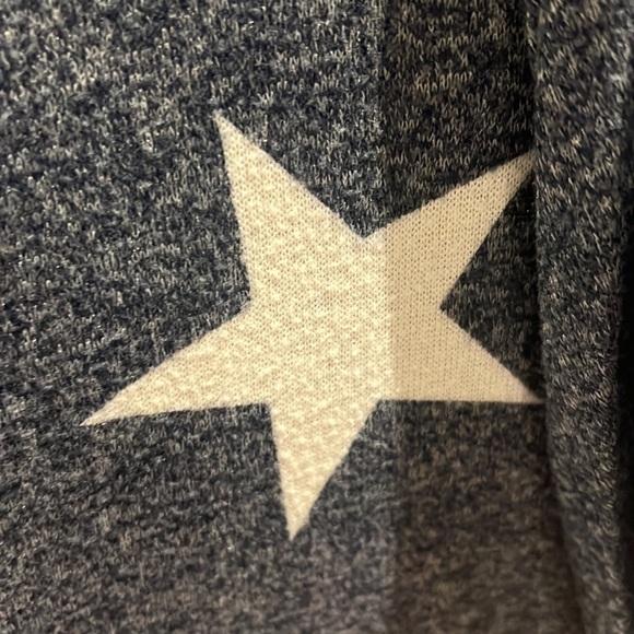 Hoodie - Picture 5 of 6